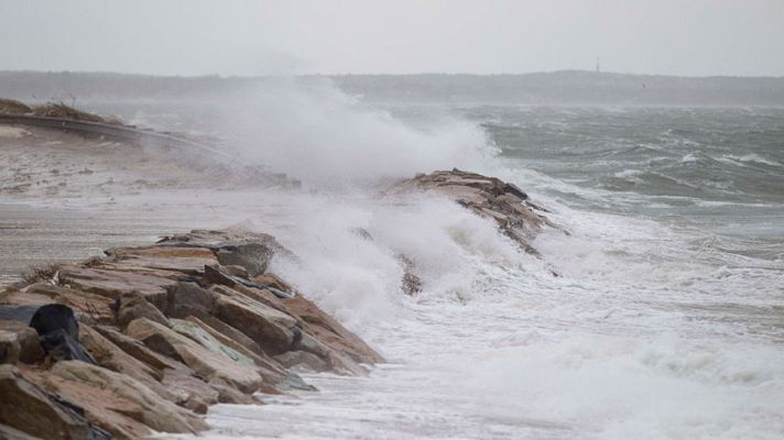 El tiempo - Lluvias en el tercio sur peninsular y rachas de viento muy fuerte