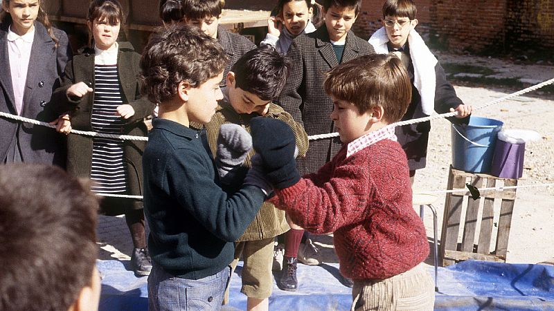 Cuntame cmo pas - T1 - Episodio 21: Secretos y mentiras - Ver ahora