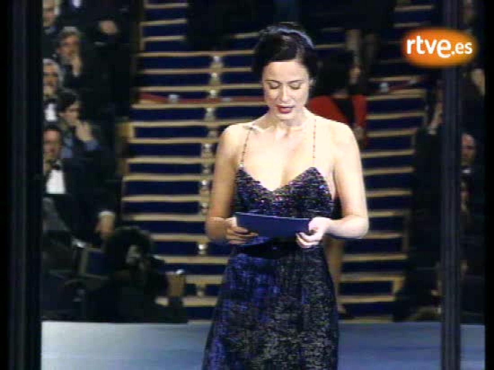 Goya 1999: La niña de tus ojos - Premios Goya | Ver