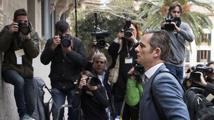 Telediario 1 - Telediario 2 en 4' - 23/02/17