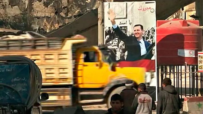 Telediario 1 - La vida regresa muy poco a poco a los barrios del este de Alepo