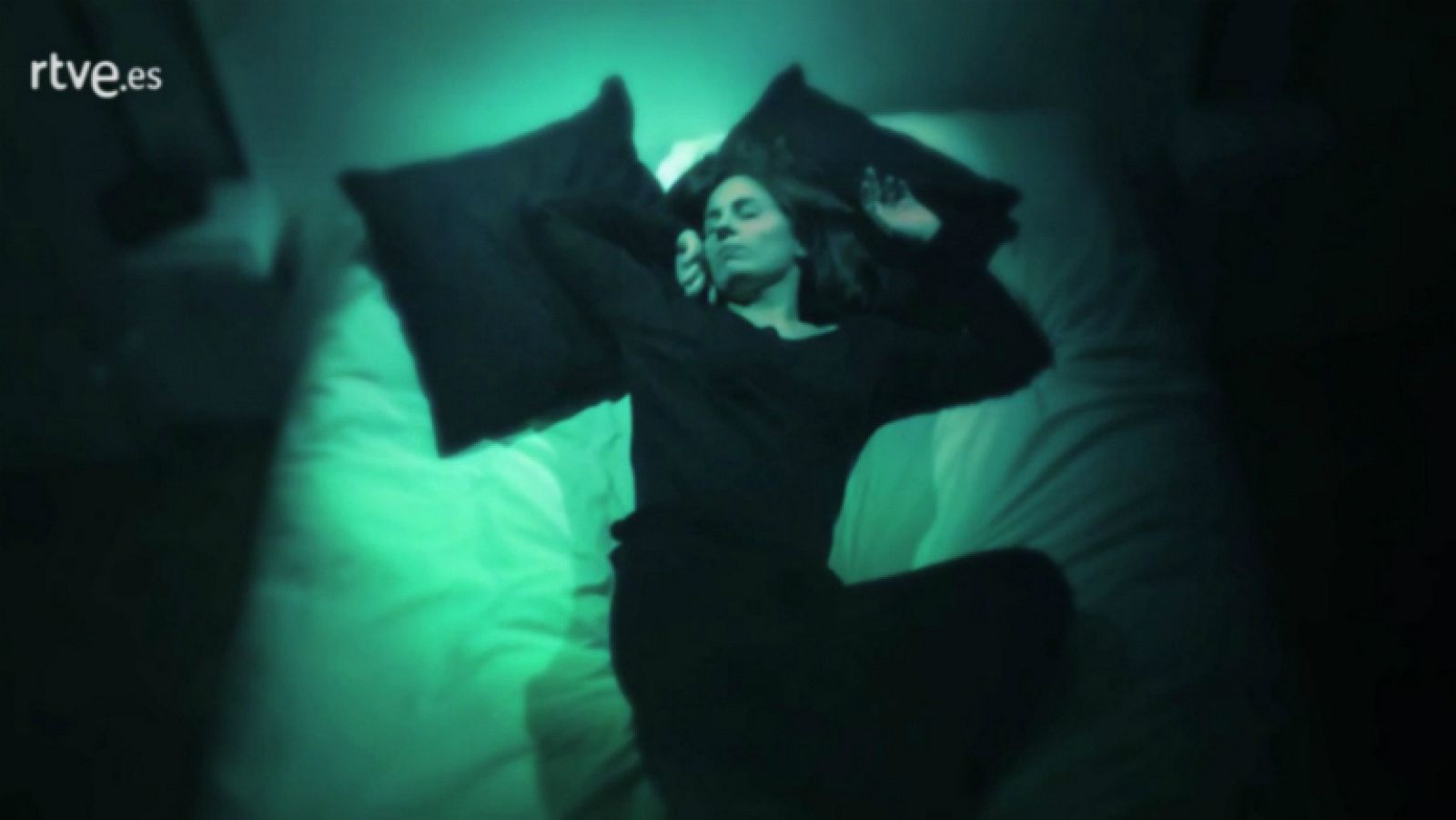 Palabra Voyeur - Preparativos para un viaje. Ana Merino - Escuchar ahora