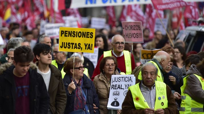 Telediario 1 - Las 'Marchas de la Dignidad' salen a la calle para reivindicar trabajo estable y pensiones dignas