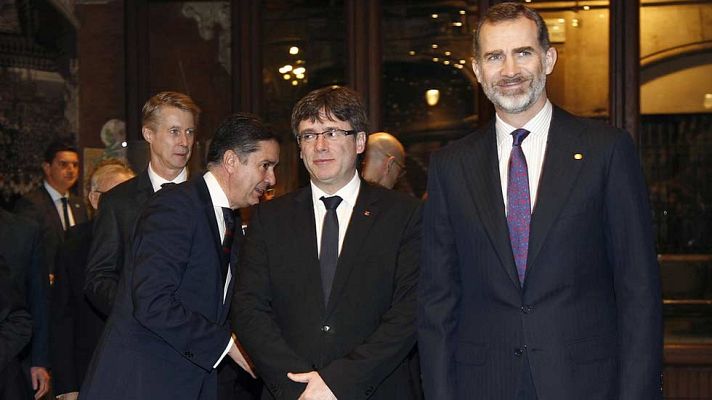 Telediario 1 - Telediario 2 en 4' - 26/02/17