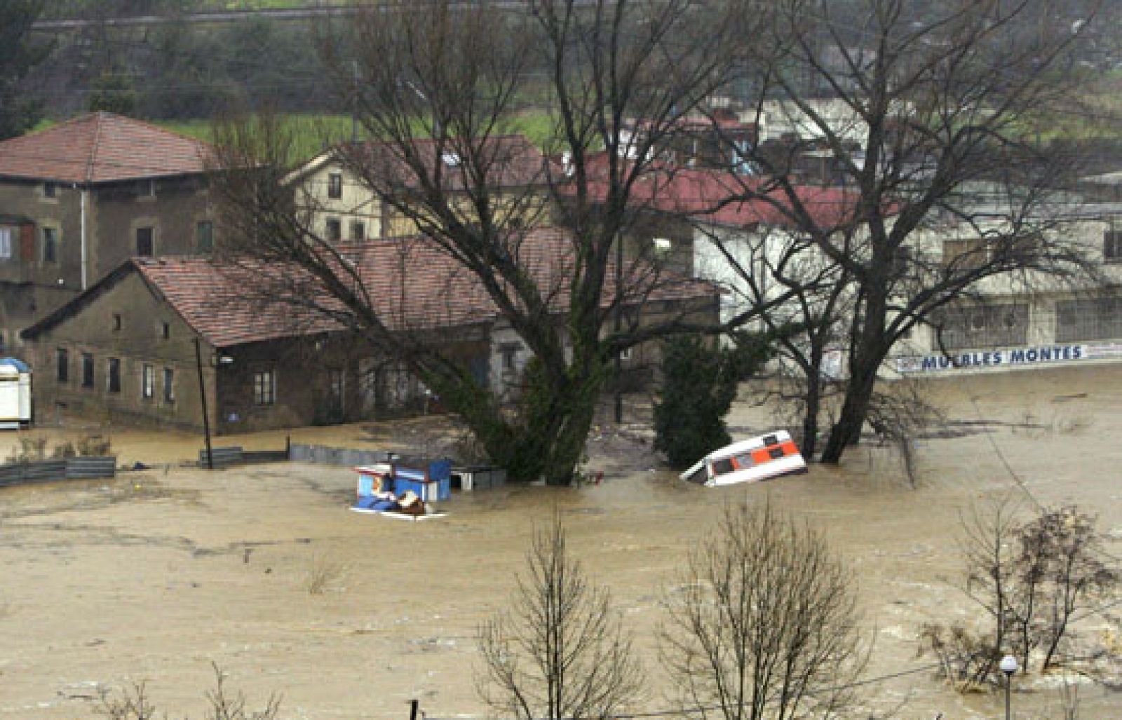 País Vasco y Cantabria, en alerta por inundaciones.