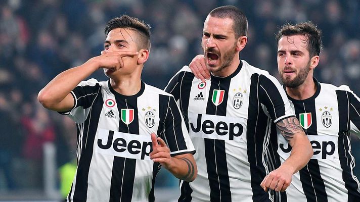 Telediario 1 - Higuaín y Dybala remontan al Nápoles y acercan al Juventus a la final