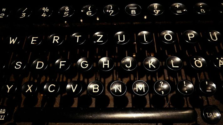 Telediario 1 - El reto de escribir un cuento de un único folio