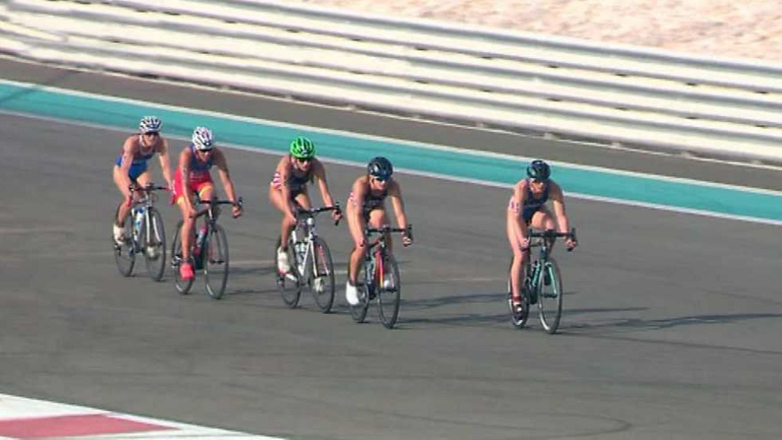 Triatlón - ITU World Series Carrera Élite Femenina Prueba Abu Dhabi - ver ahora