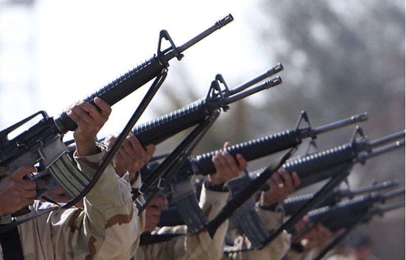 La pregunta de las armas cogió por sorpresa a Zapatero | Ver