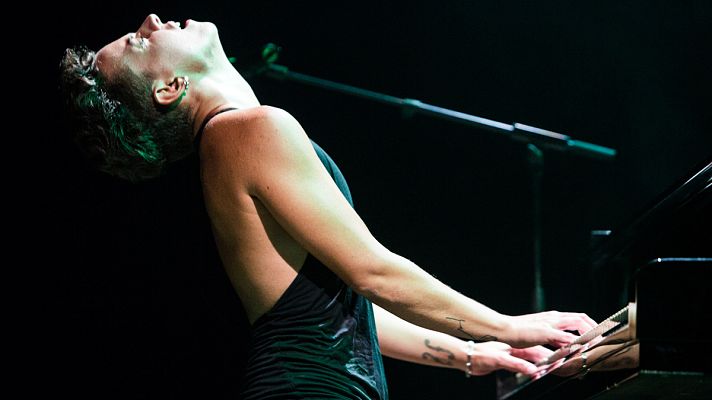 Punts de vista - "Oceanes", l'últim videoclip de Clara Peya