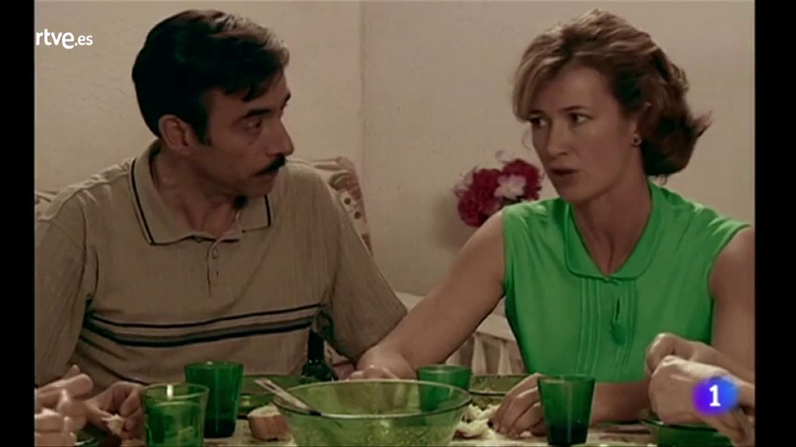 Cuéntame cómo pasó - Merche le canta las 40 a Antonio y Toni