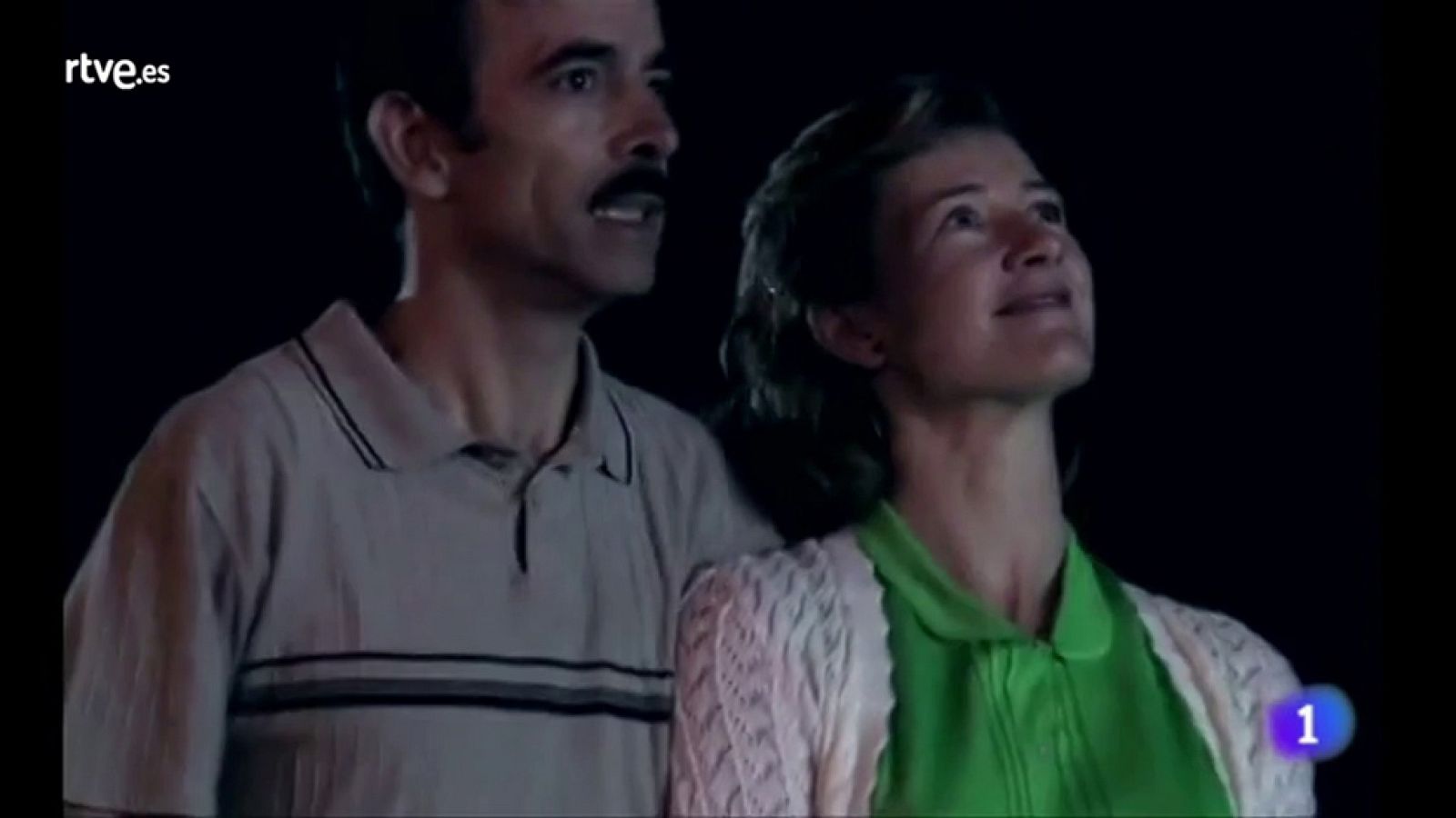 Cuéntame cómo pasó - El primer paseo a orillas del mar