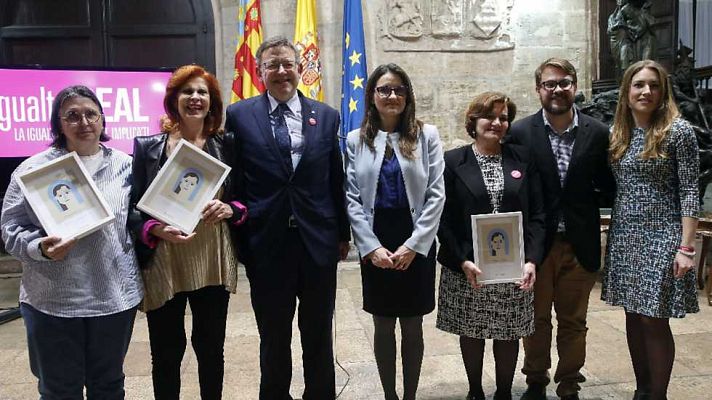 L'informatiu - Comunitat Valenciana - La Comunidad Valenciana en 2' - 08/03/17