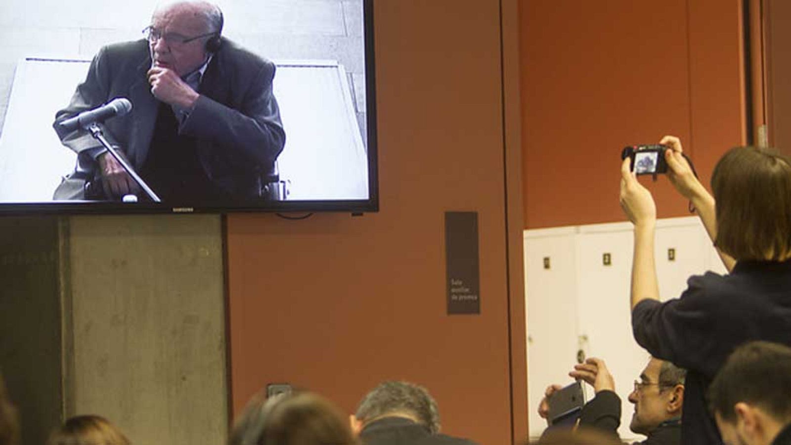 Millet admite que Ferrovial pagó comisiones ilegales a Convergència