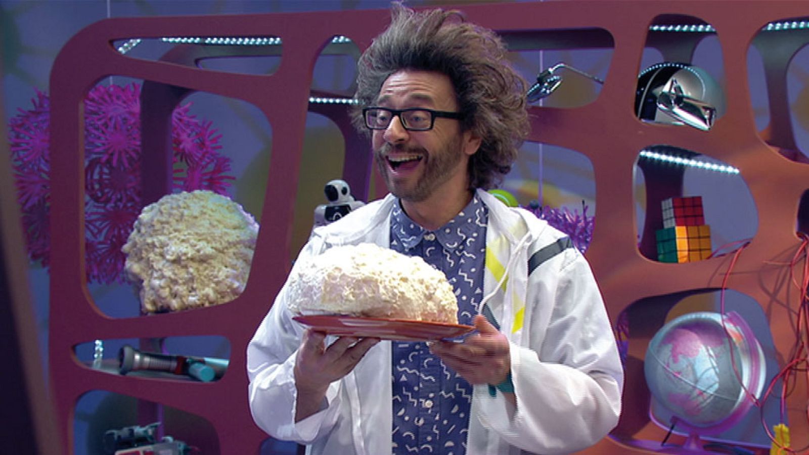 Mes de la Ciencia - La palomita gigante - Big Band Clan | Ver