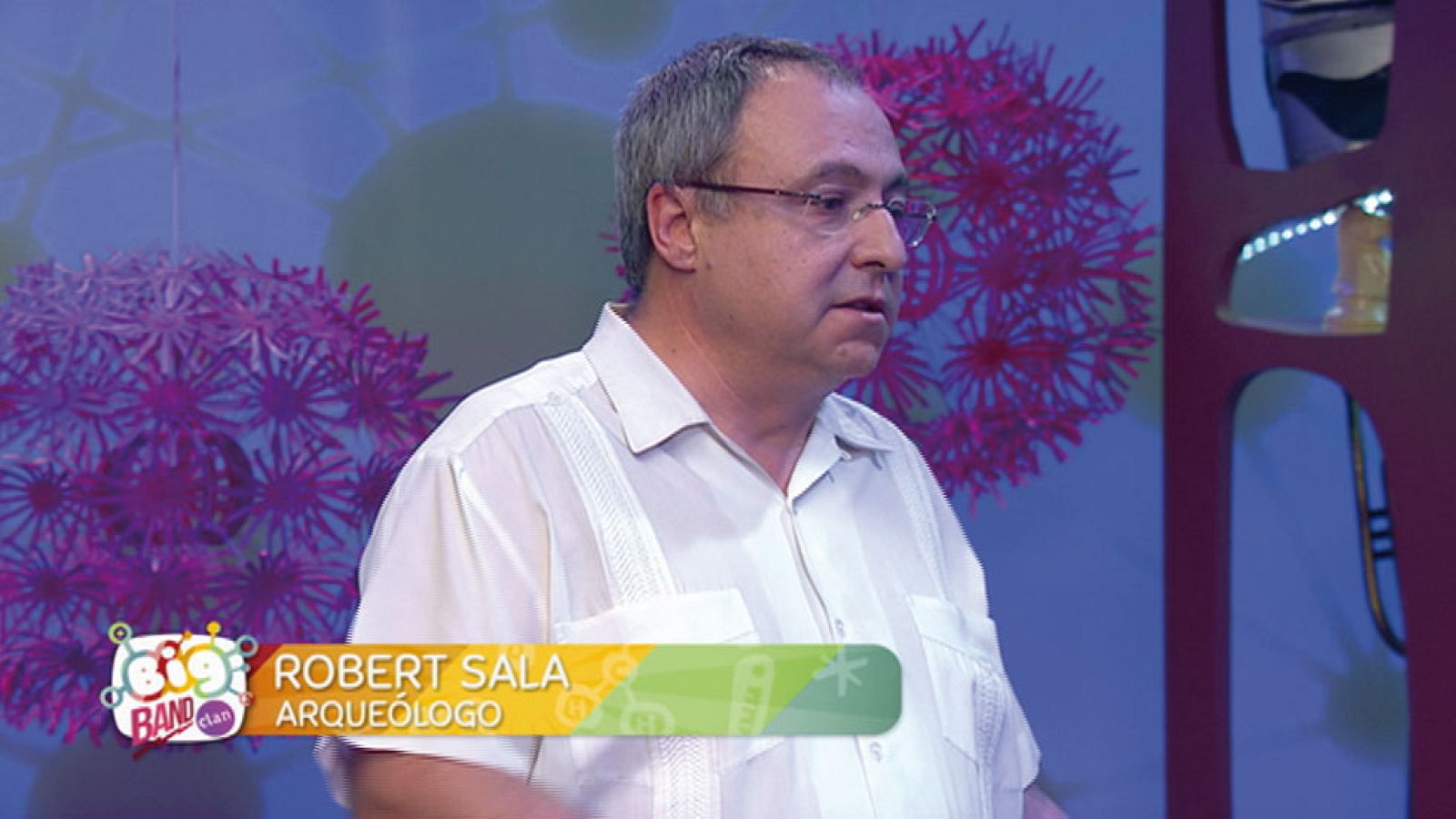 Mes de la Ciencia - Robert Sala y la arqueología - Big Band Clan | Ver