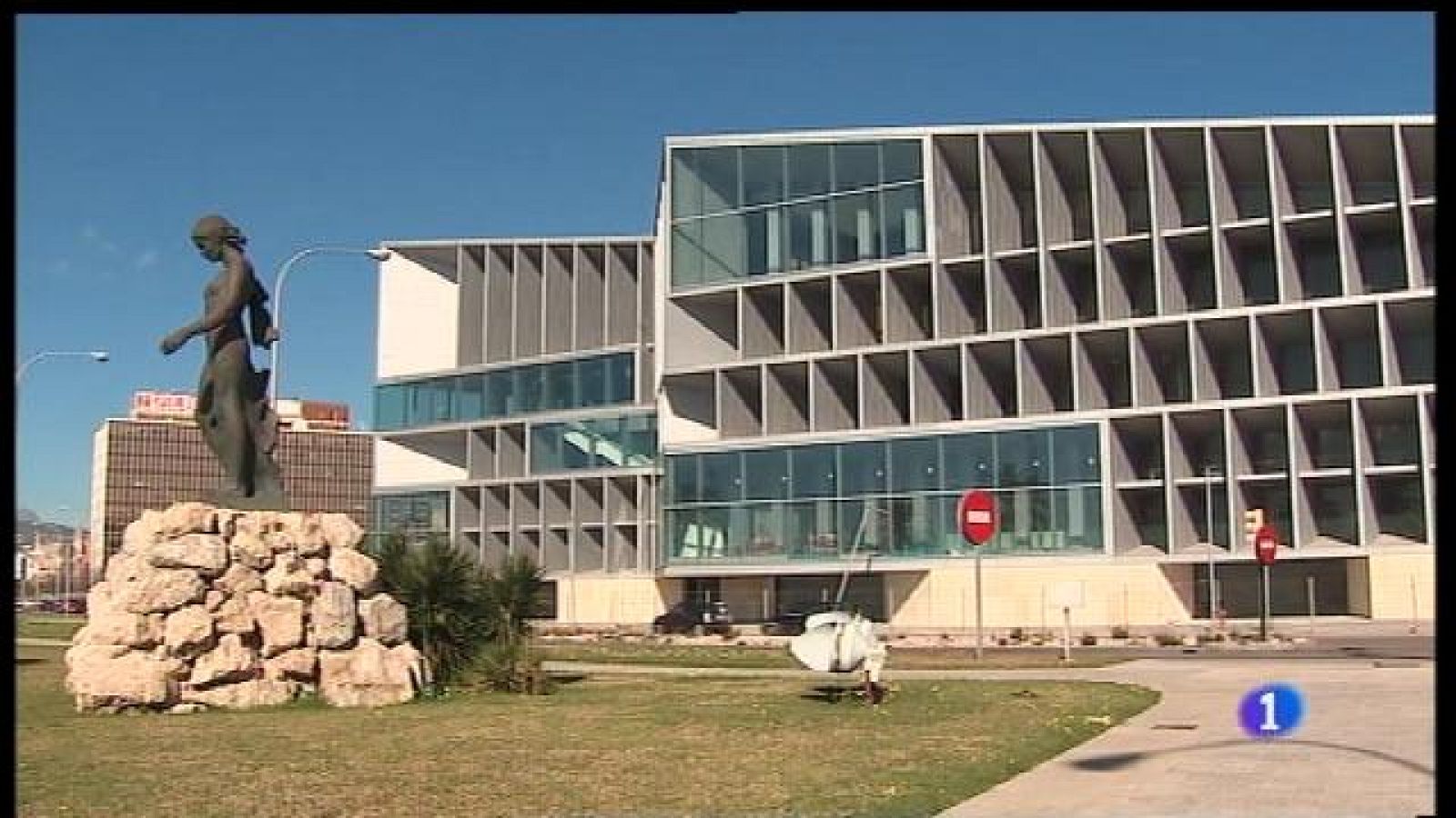 Entram al Palau de Congressos