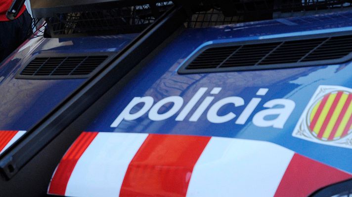 Telediario 1 - Muere el bebé que esperaba la mujer apuñalada por su pareja en Barcelona