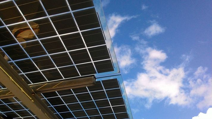 Telediario 1 - Las electrolineras son ya una realidad en nuestro país