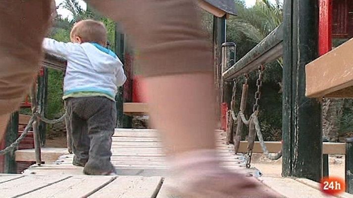 Parlamento - Huérfanos de la violencia de género