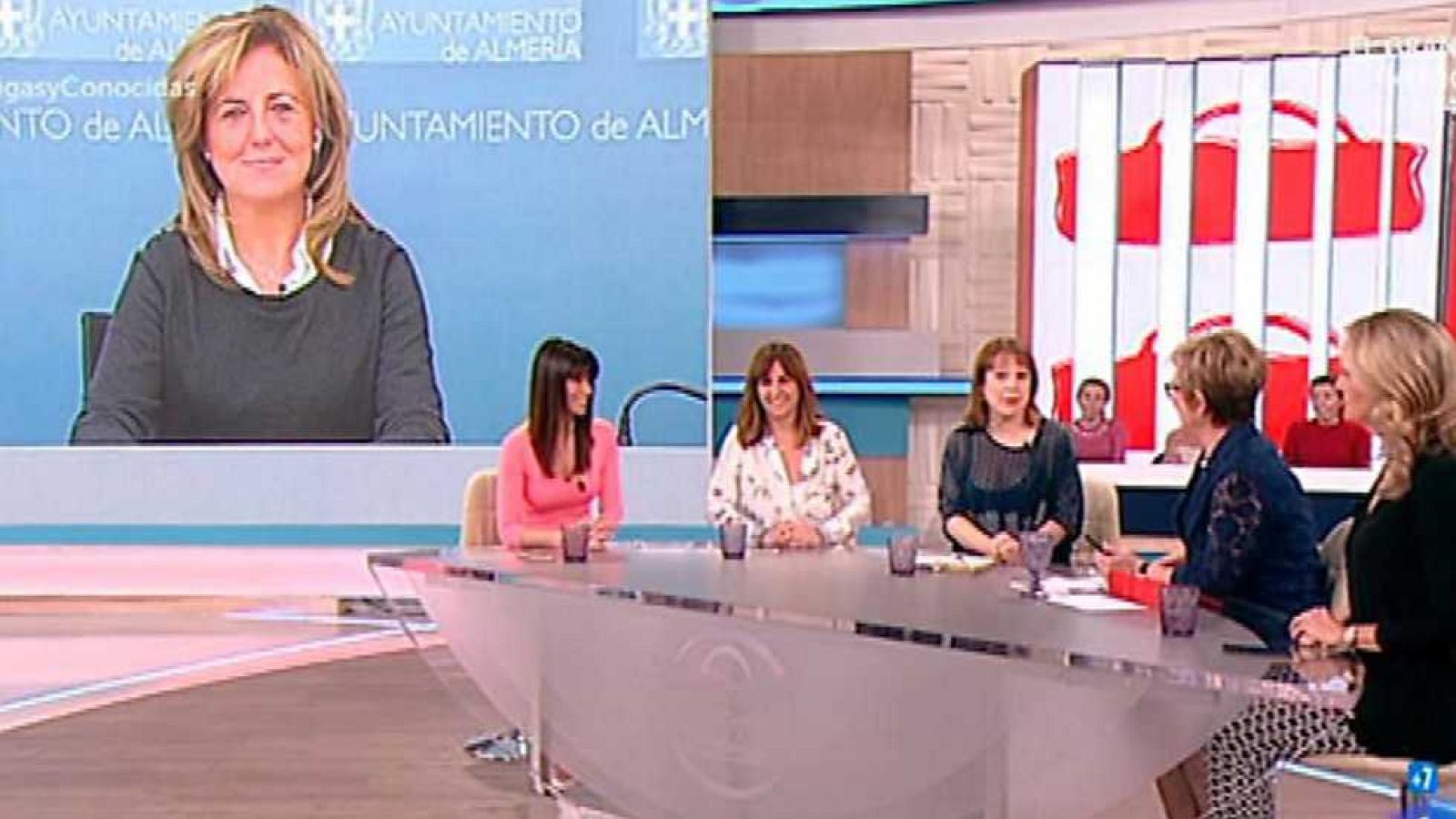 Amigas y conocidas - 13/03/17 - ver ahora