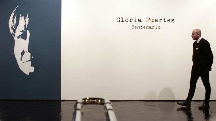 Telediario 1 - Gloria Fuertes vuelve cargada de ironía, en su centenario, con nuevas ediciones de su obra y una exposición en Madrid