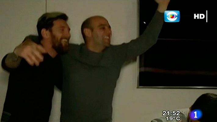 Telediario 1 - La otra cara de Messi y Suárez