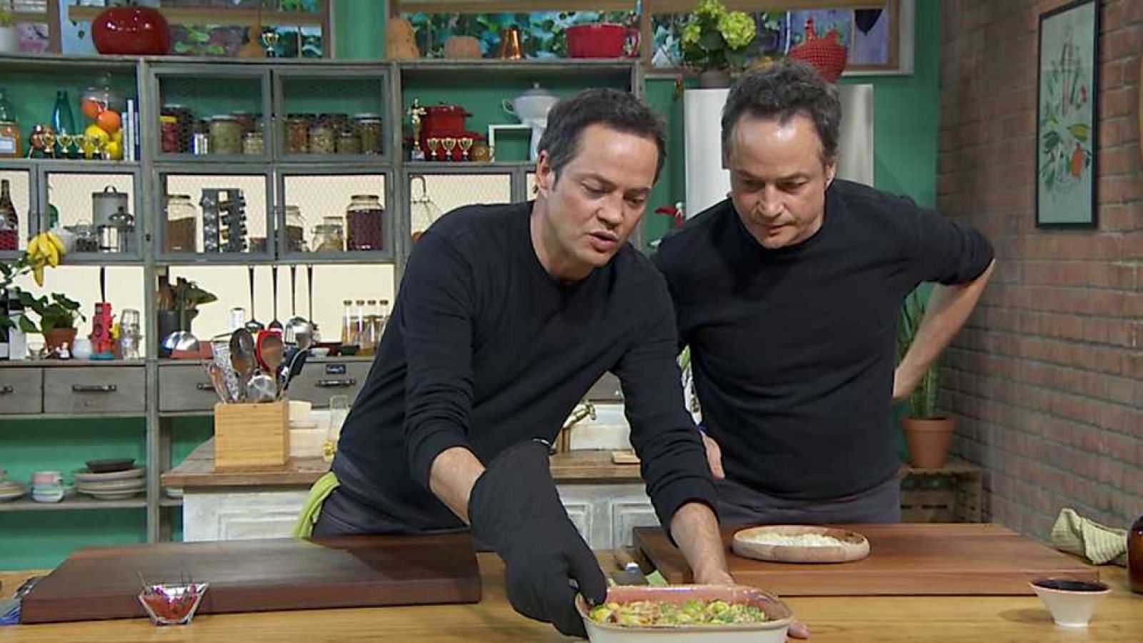 Torres en la cocina - Verduras boloñesa y pollo asado - ver ahora