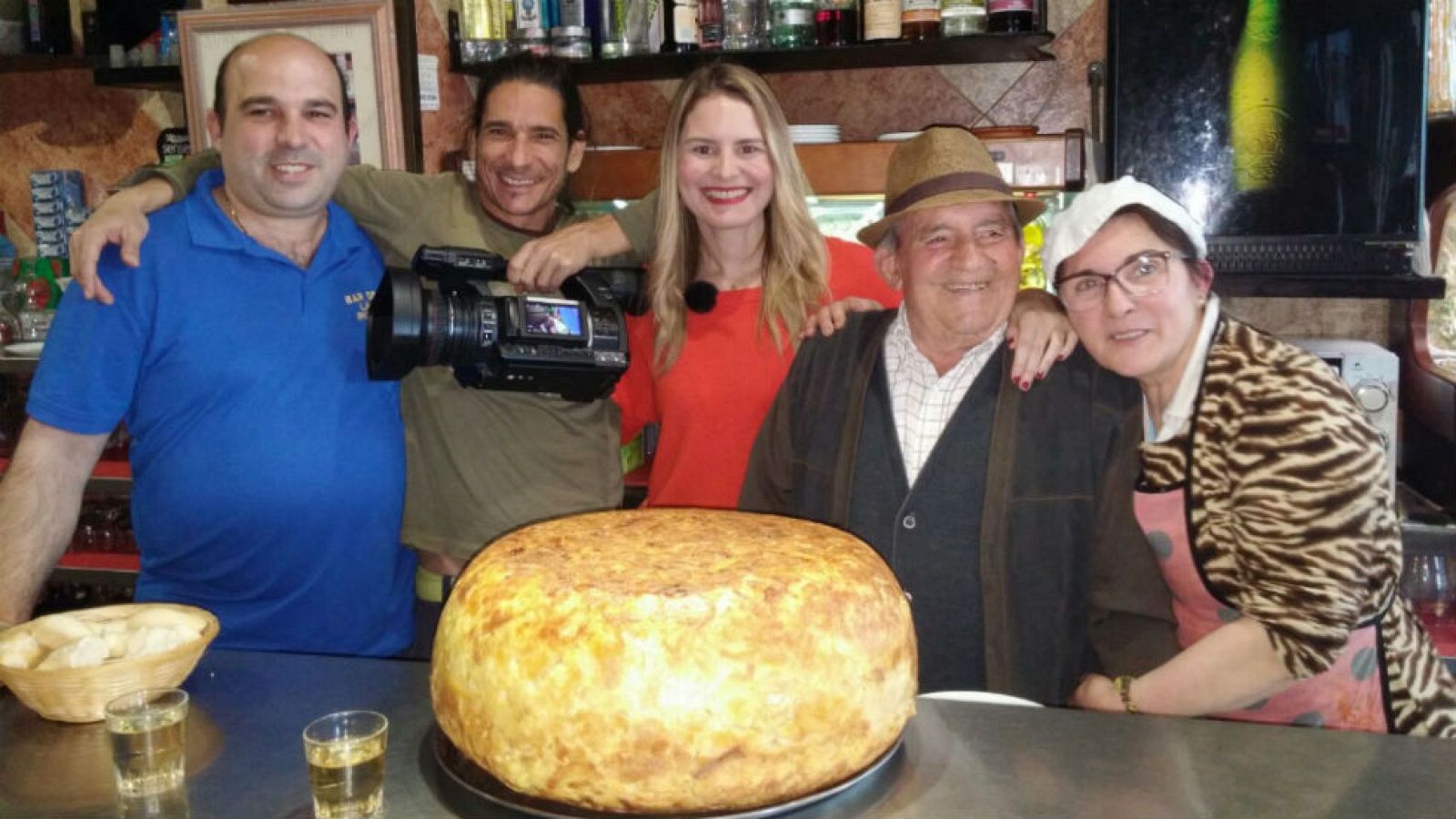 Una tortilla de 75 huevos