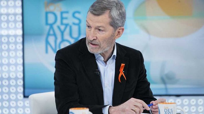 Los desayunos - Julio Rodríguez