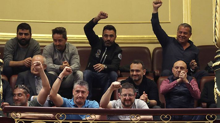 Telediario 1 - El Congreso rechaza el real decreto ley de reforma del sector de la estiba