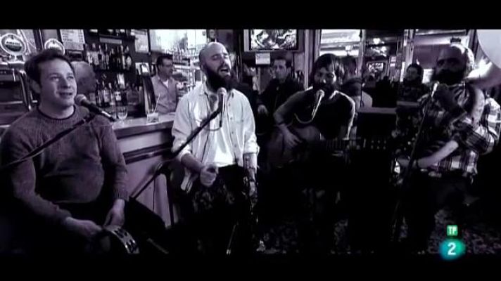 Atención obras - Acústico de Enric Montefusco