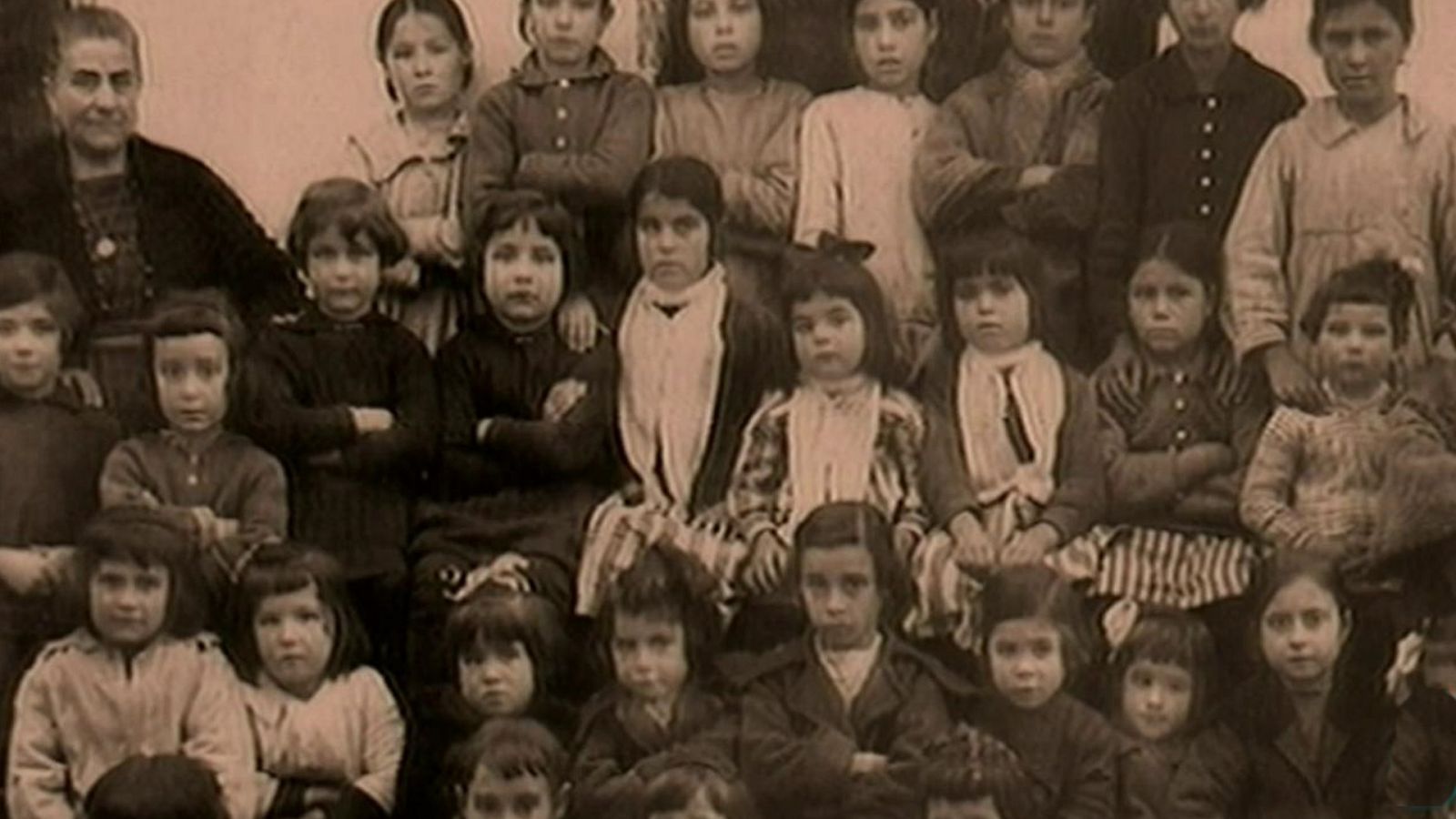 Cuadernos de paso - Cuaderno de Cenicientos - ver ahora