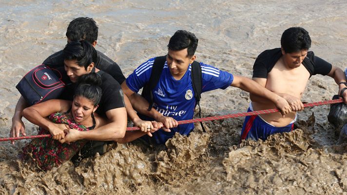 Telediario 1 - Las inundaciones de Perú han provocado 62 muertes