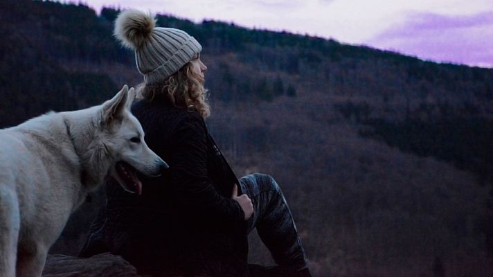 Telediario 1 - Cómo pasear a un perro en los municipios rurales