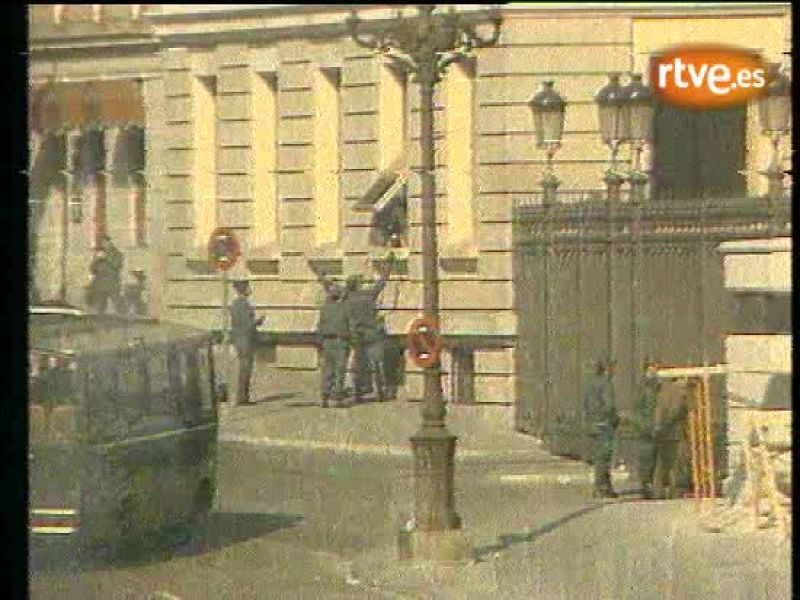 Imágenes y sonidos de las últimas horas del golpe del 23-F