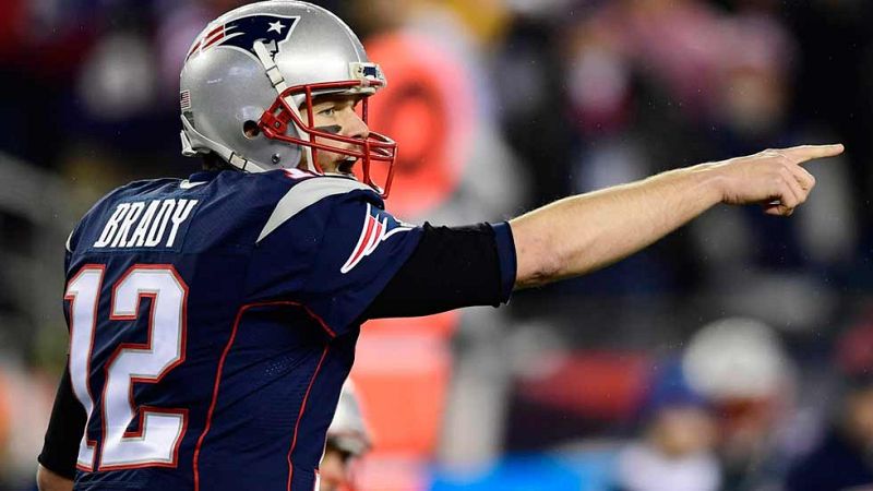 Identifican al que robó la camiseta de Brady en la Super Bowl | Ver