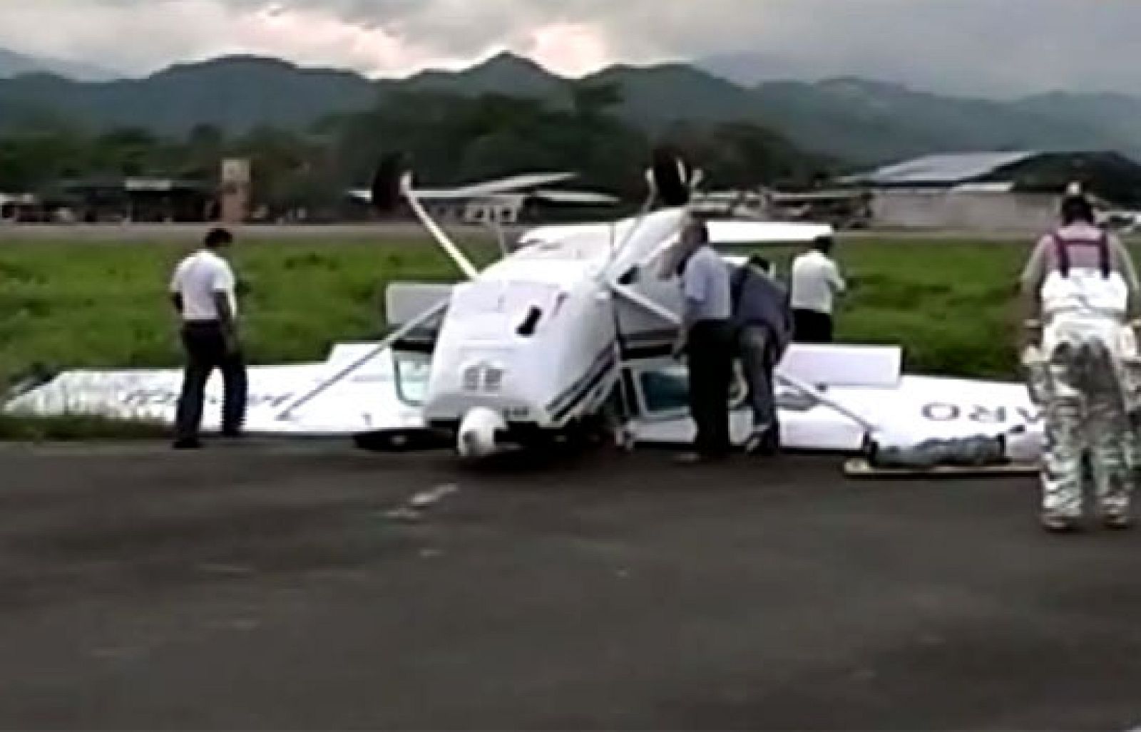 Espectacular aterrizaje