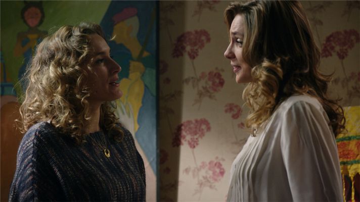 Cuéntame cómo pasó - La aparición de Juana hace saltar las alarmas de Deborah