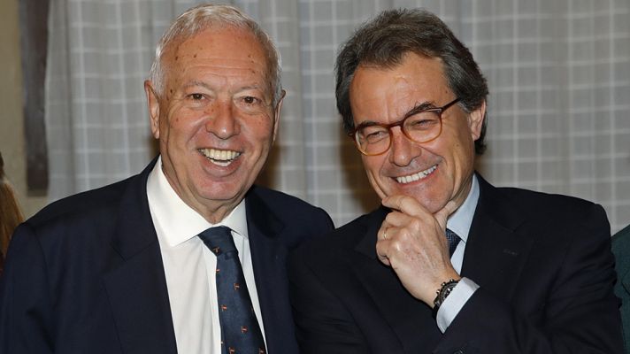 Telediario 1 - Mas asegura que la Constitución ha perdido "legitimidad"