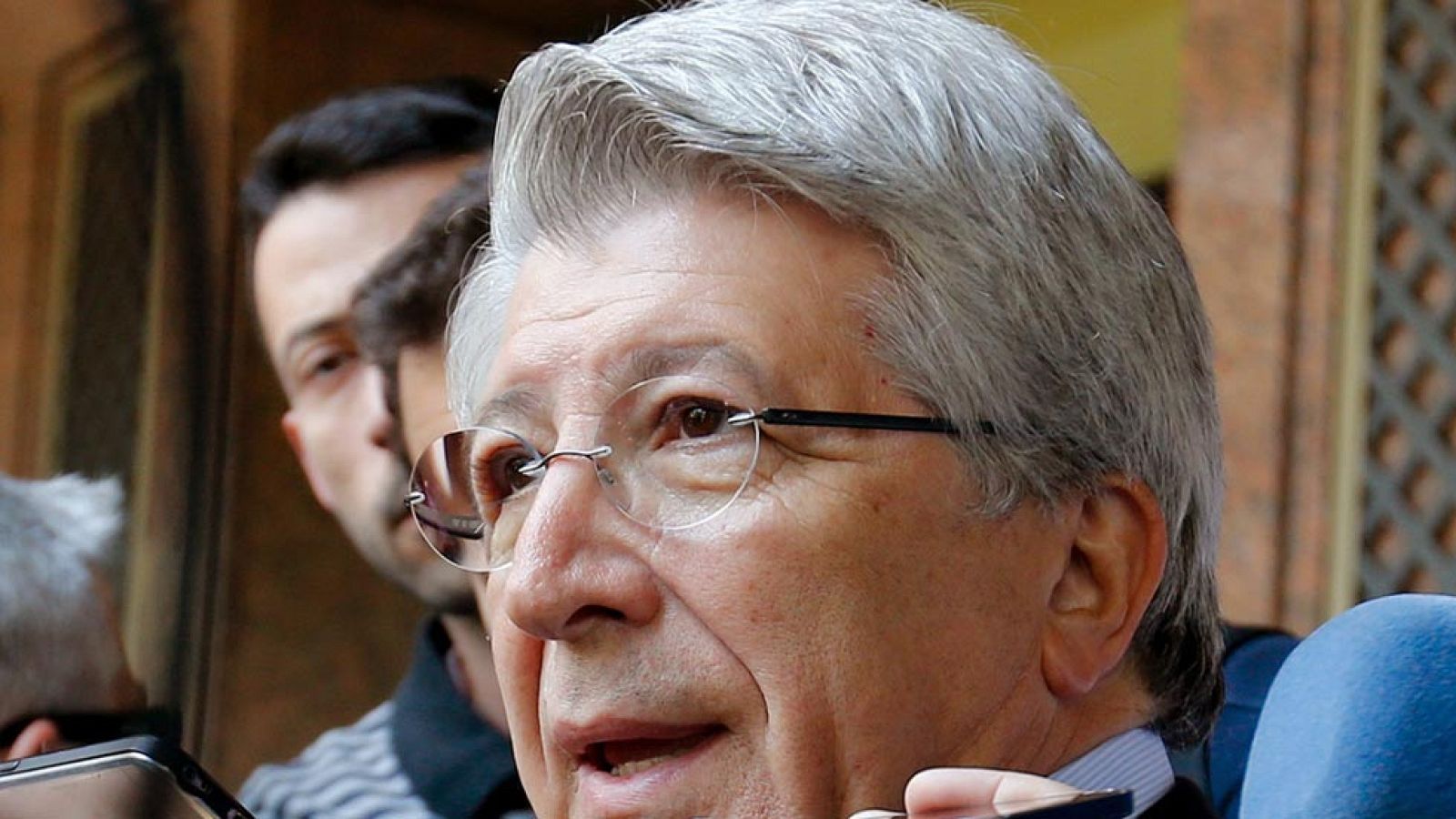 Cerezo: "Nunca dejamos tirado a nadie, pero era imposible traer a Diego Costa" | Ver