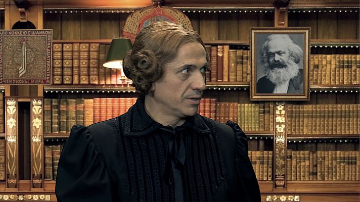 El acabose - Lenin es recibido por Stalin y su esposa Svanidze