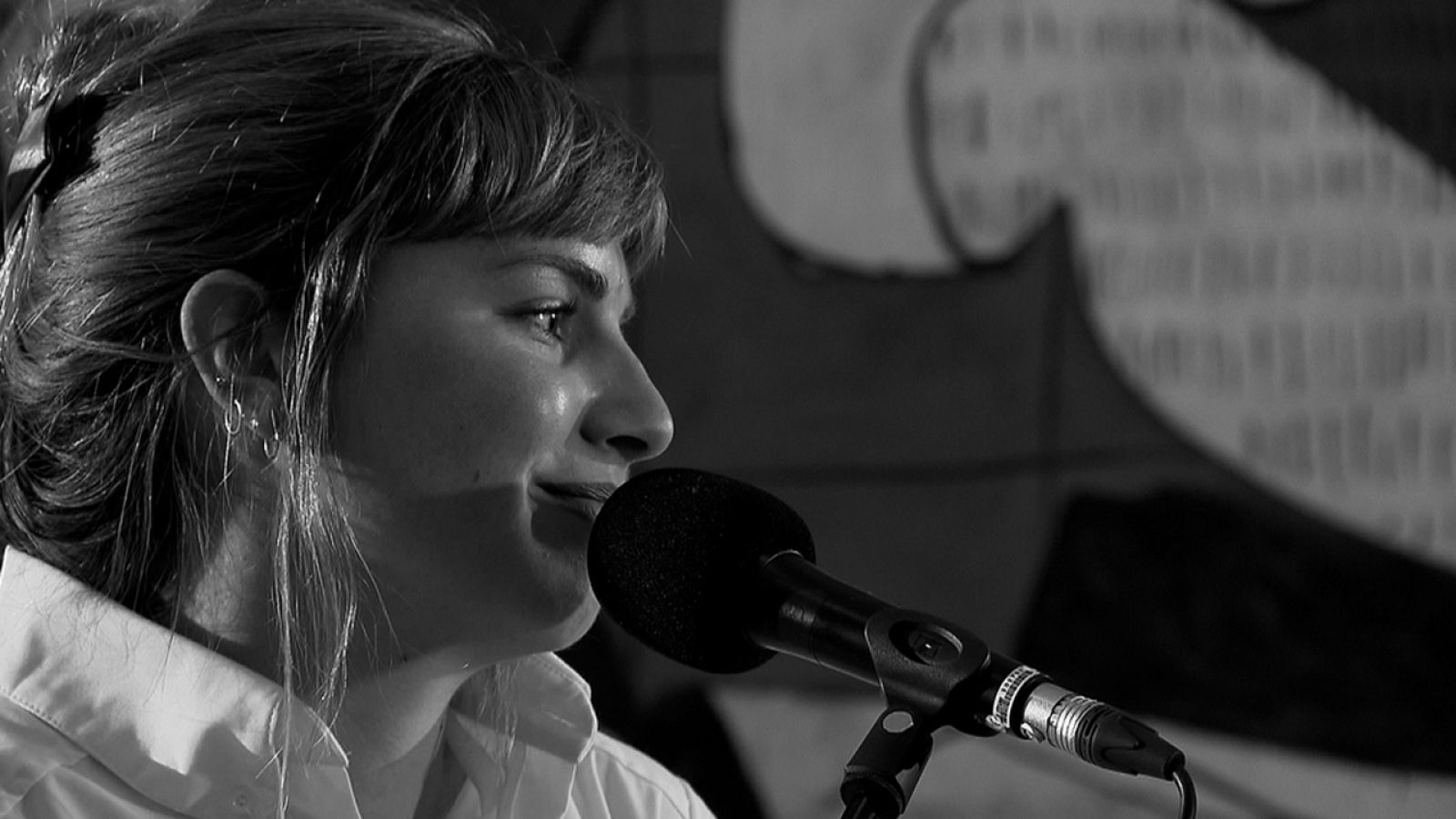 Atención Obras - Radio 3 hace que suene el Guernica