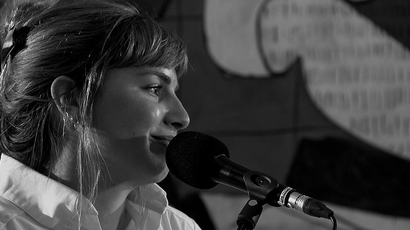 Atención Obras - Radio 3 hace que suene el Guernica