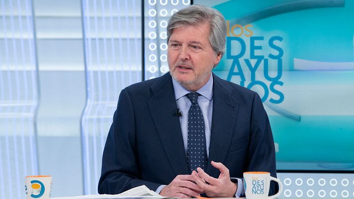 Los desayunos - Méndez de Vigo: "Habrá un decreto ley para que las comunidades autónomas puedan convocar plazas a maestros"