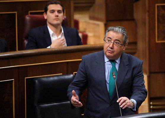  - El ministro del Interior, Juan Ignacio Zoido, anuncia que mantiene el nivel 4 de alerta