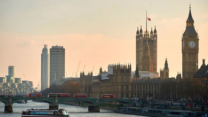 Telediario 1 - Telediario Matinal en 4' 24/03/17