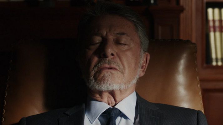 El Ministerio del Tiempo - Una llamada conmociona 'El Ministerio del Tiempo'