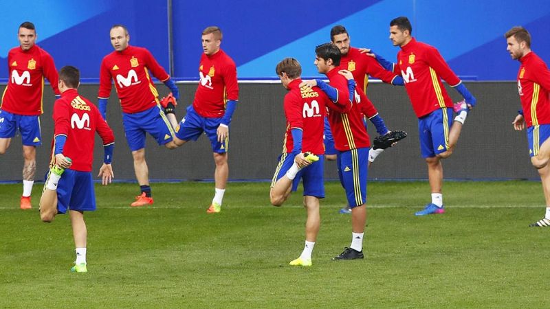 España y Francia pasan examen en Saint Denis | Ver