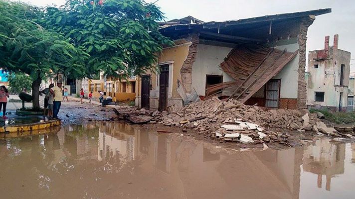 Telediario 1 - El Niño Costero mantiene en estado de emergencia a Perú desde diciembre